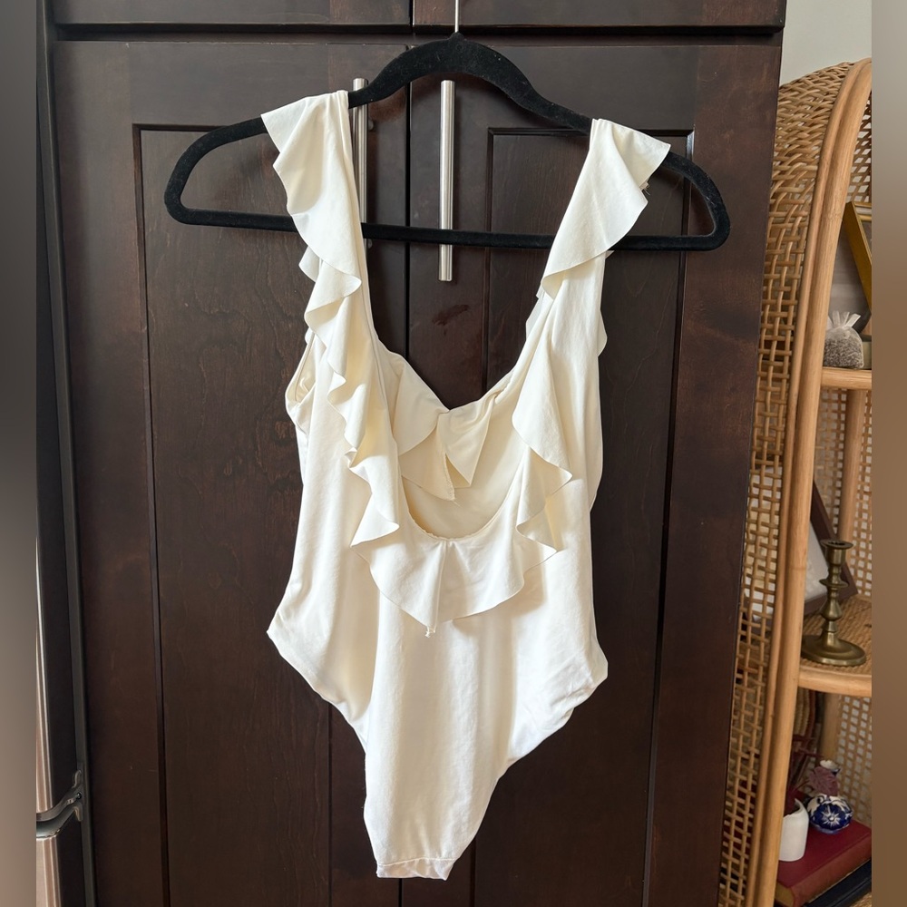 Eberjay | So Solid Loreta Ruffle One Piece - Picture 5 of 6